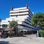 Luna Apartment *