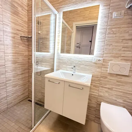Luna Apartment *